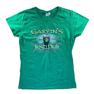 Garvin’s Irish Pub Dublin Ireland Green Graphic T-Shirt Women’s Medium Gildan